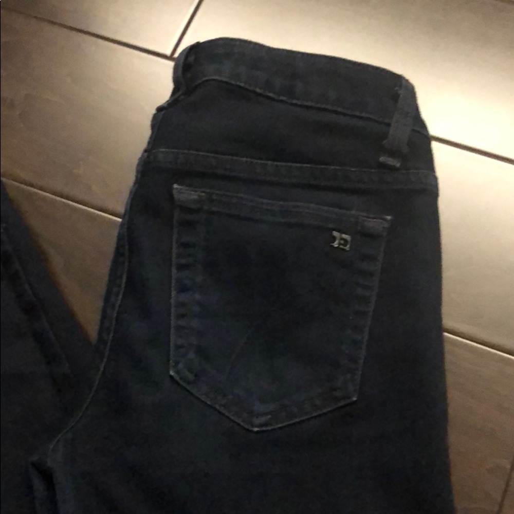 Size 25 dark denim Joe jeans